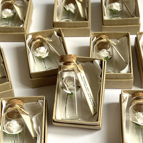50 Personalised Cream Paper Rose Glass Bottle Favors with Custom Tags
